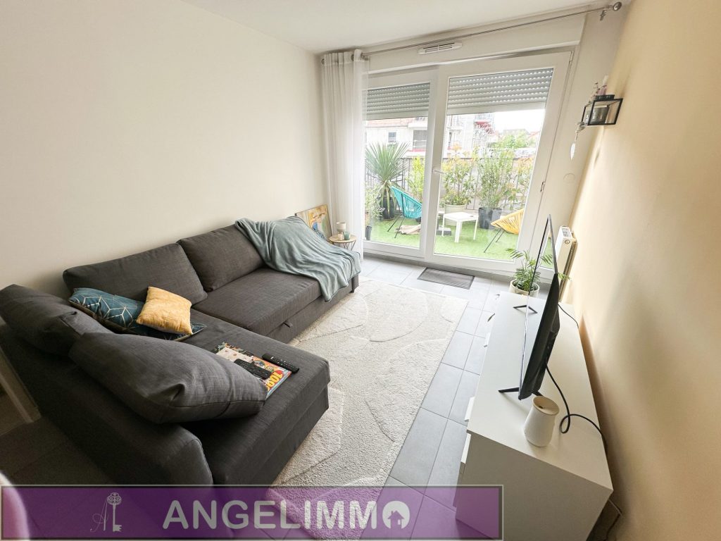 APPARTEMENT 2 PIÈCES