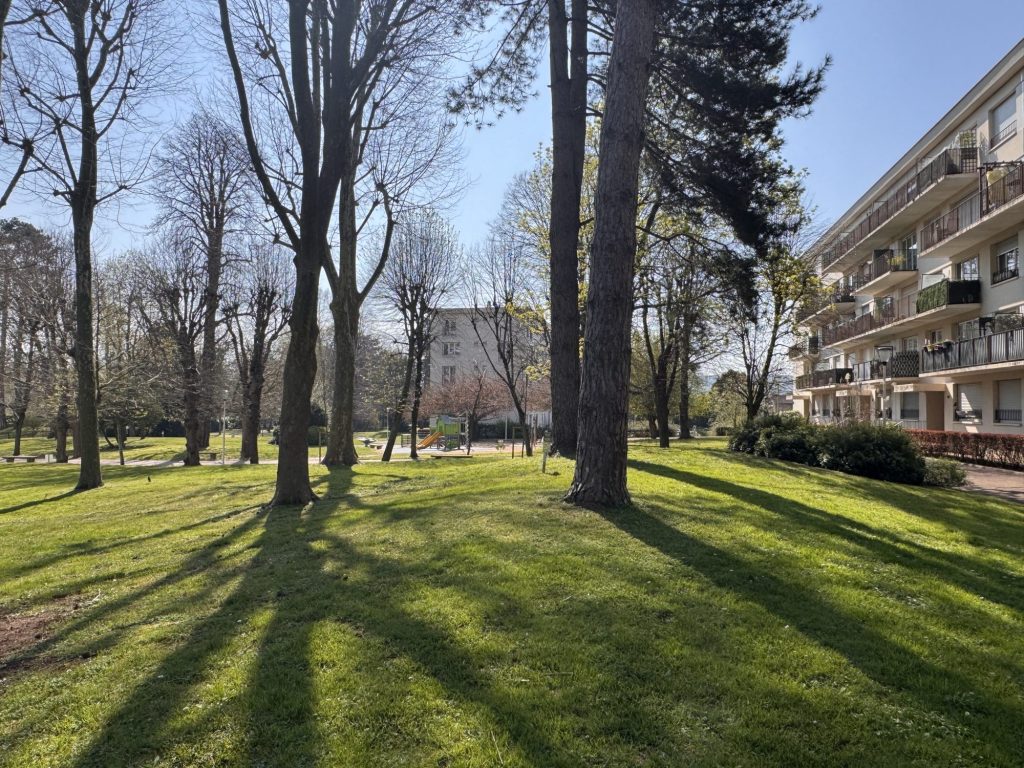 Appartement Le Plessis-bouchard 3 pièce(s) 65.21 m2