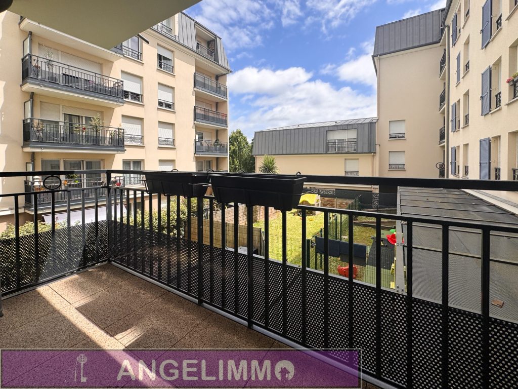 APPARTEMENT 2 PIÈCES – FRANCONVILLE