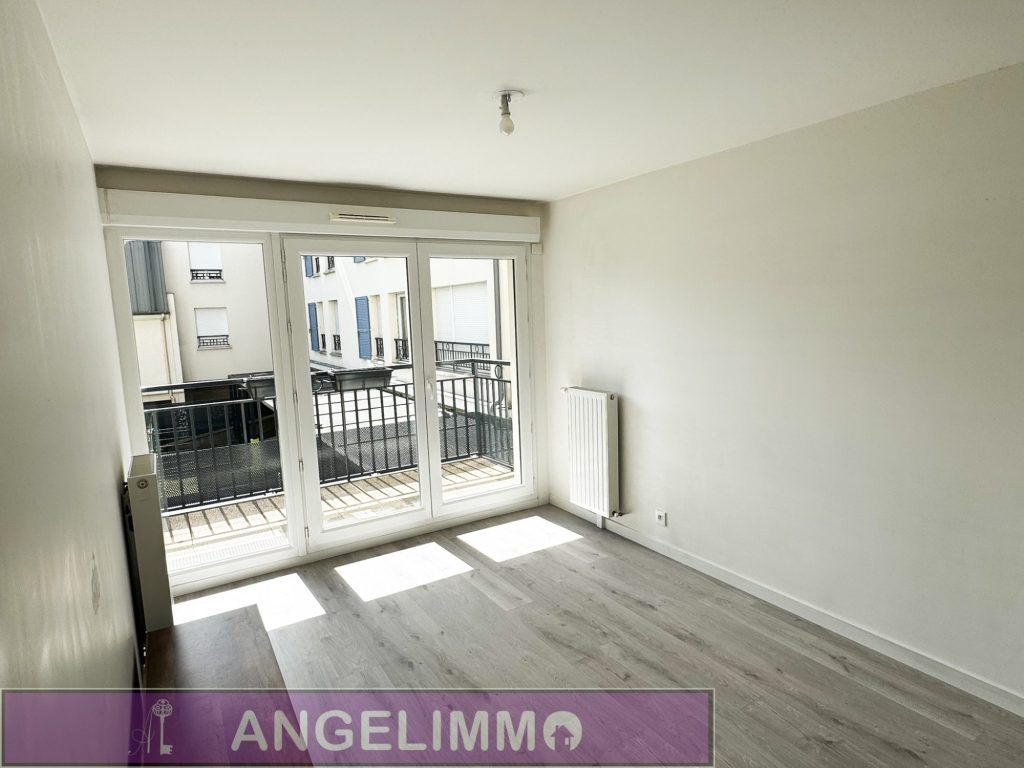 APPARTEMENT 2 PIÈCES – FRANCONVILLE