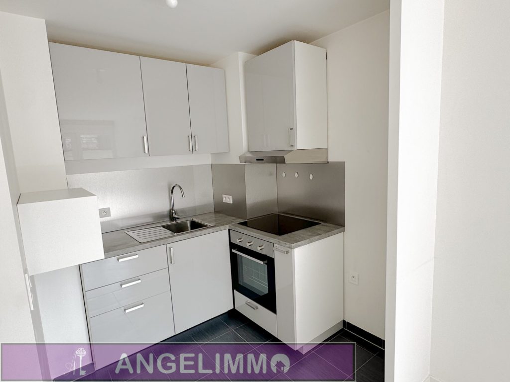 APPARTEMENT 2 PIÈCES – FRANCONVILLE