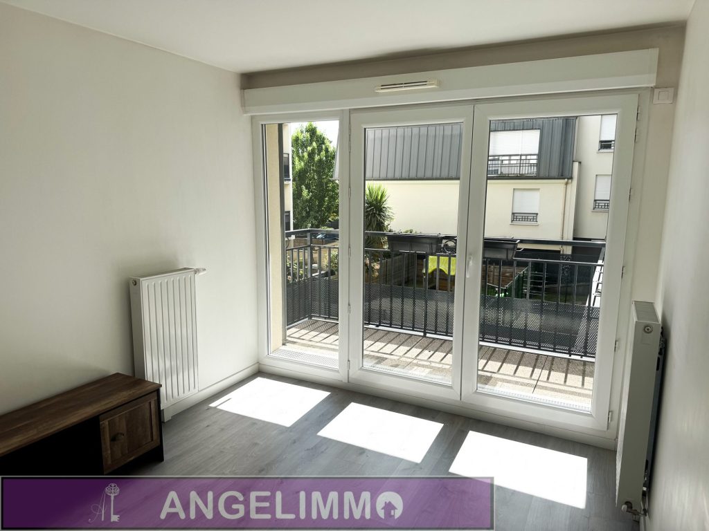 APPARTEMENT 2 PIÈCES – FRANCONVILLE