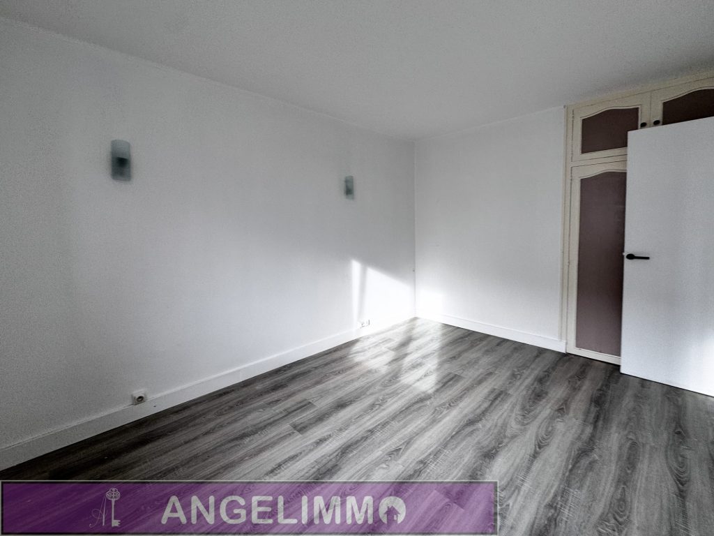 APPARTEMENT 4 PIÈCES
