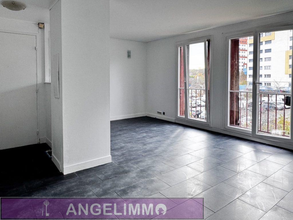 APPARTEMENT 4 PIÈCES