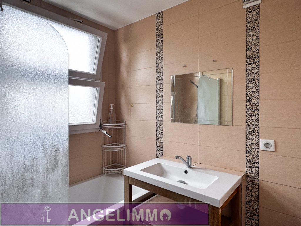 APPARTEMENT 4 PIÈCES