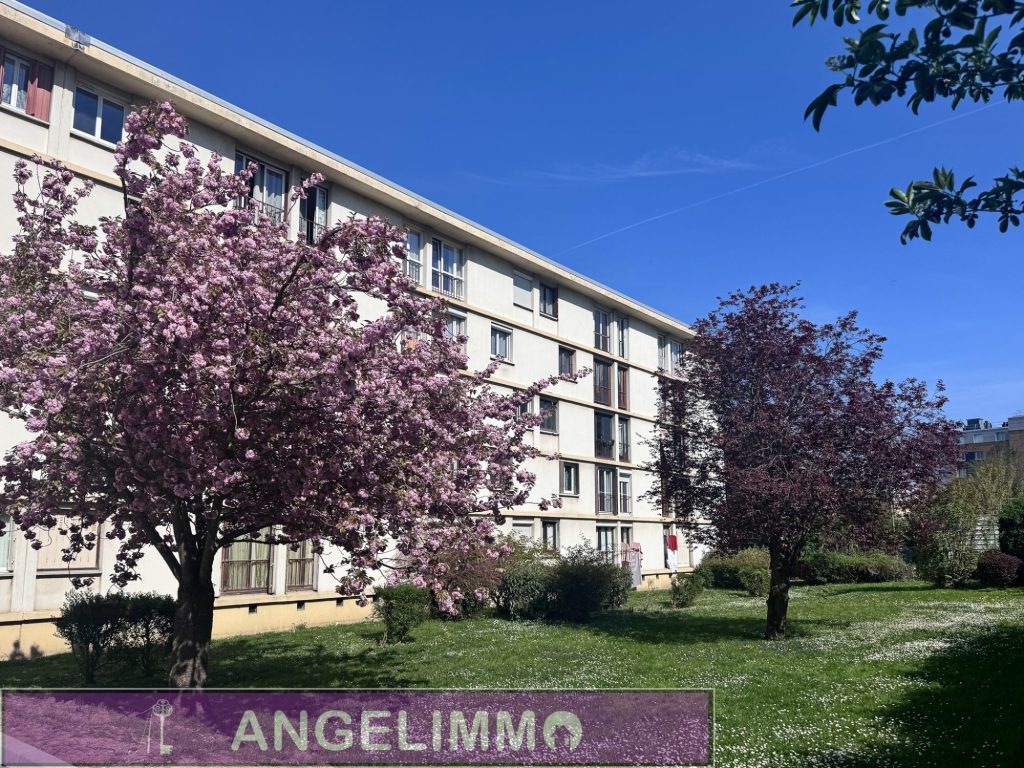 APPARTEMENT 4 PIÈCES