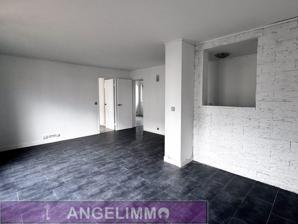 APPARTEMENT 4 PIÈCES